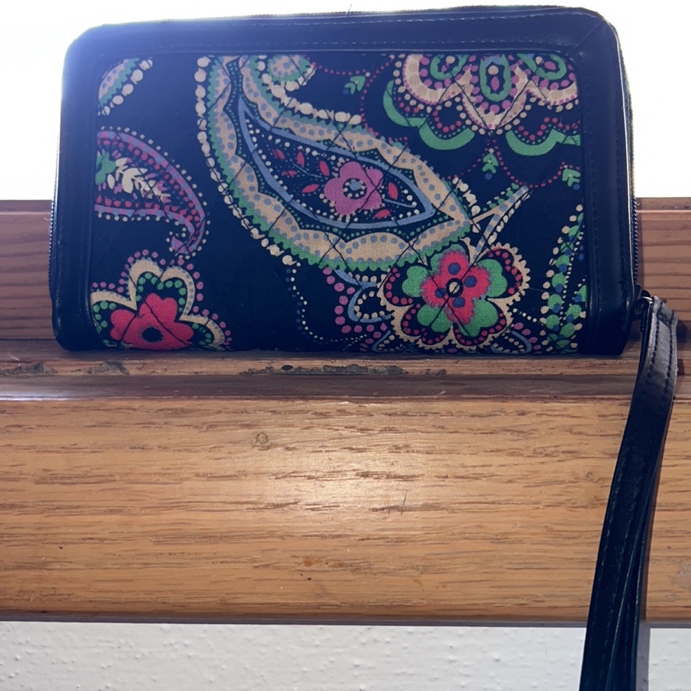 Vera Bradley Wallet - Picture 3 of 7